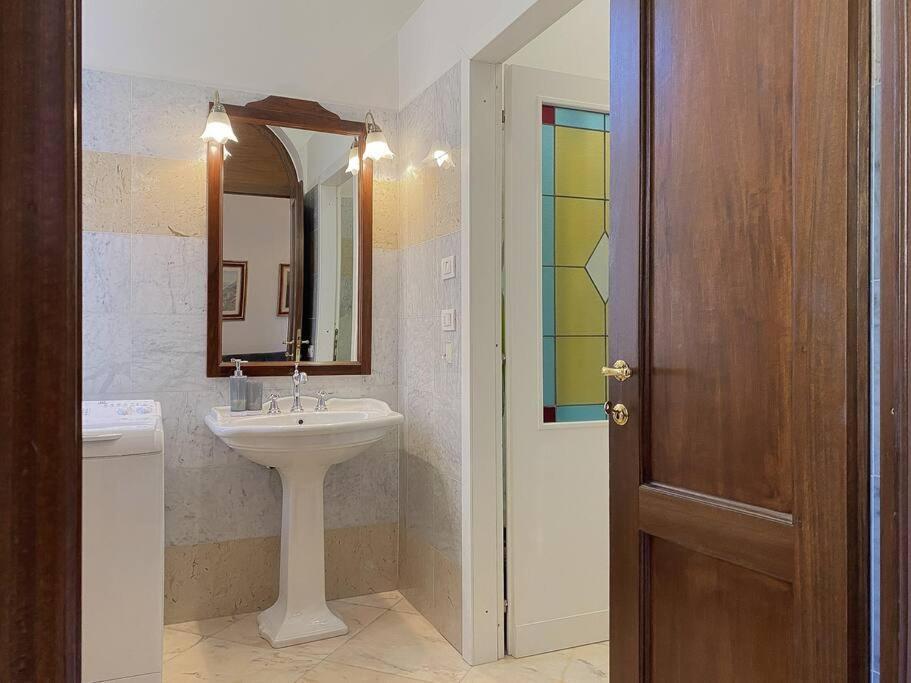 Zara Apartment Florenz