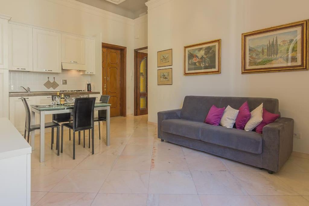 Apartment Zara Florenz